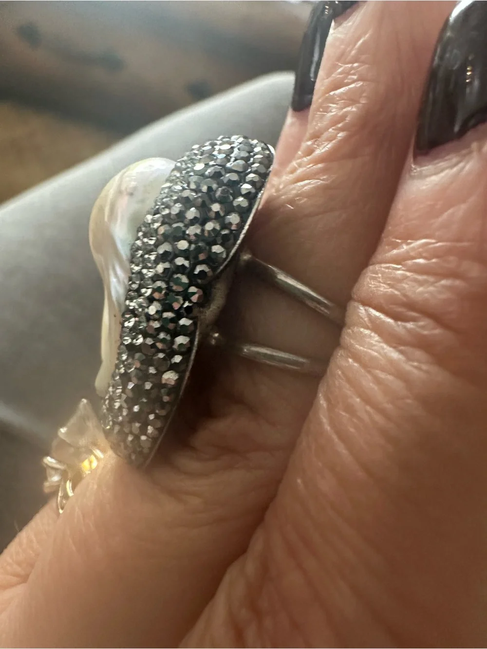 Large Baroque Pearl nestled in 5 rows crystals silver 925 stamped Ring